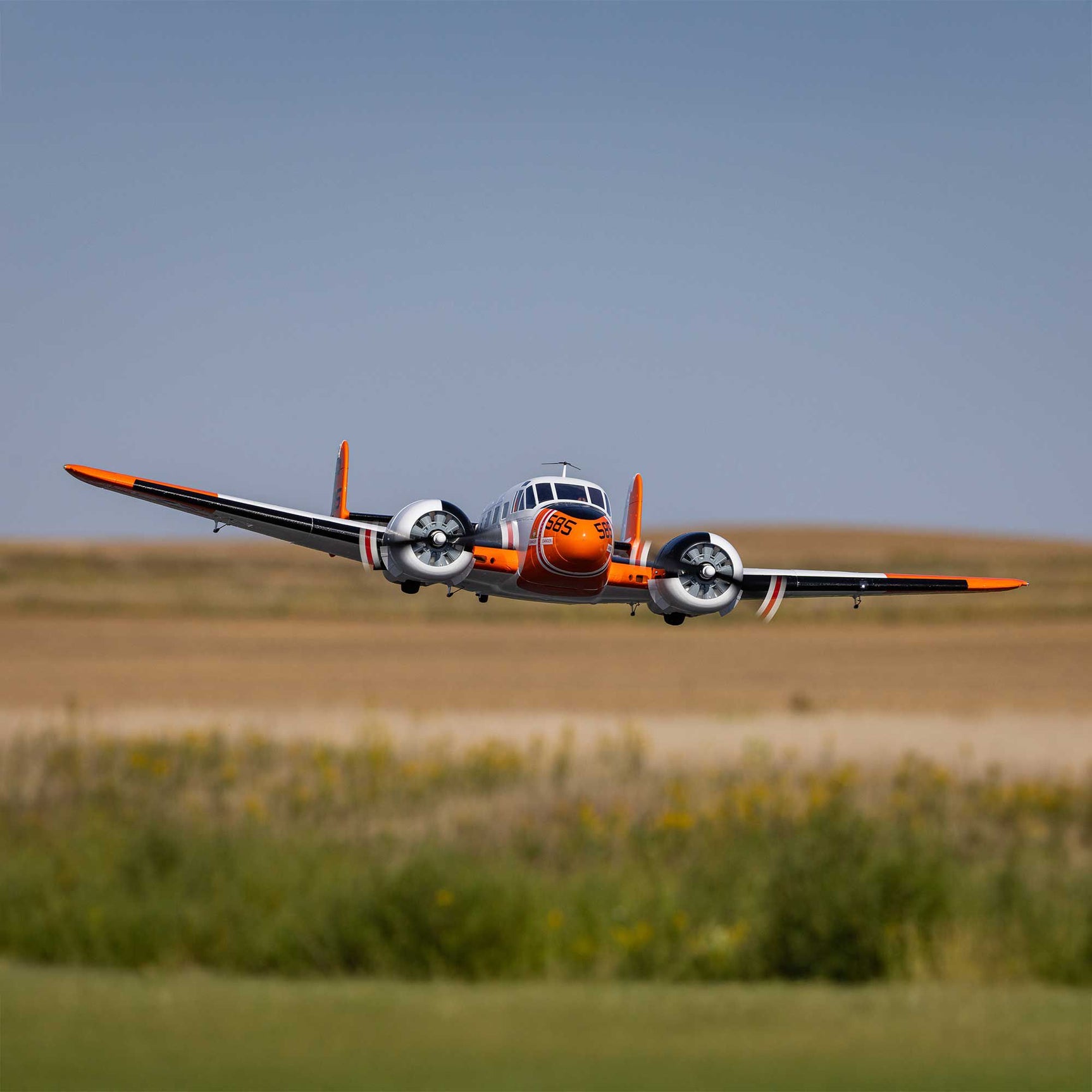 Beechcraft D18/RC-45J 1.5M BNF Airplane