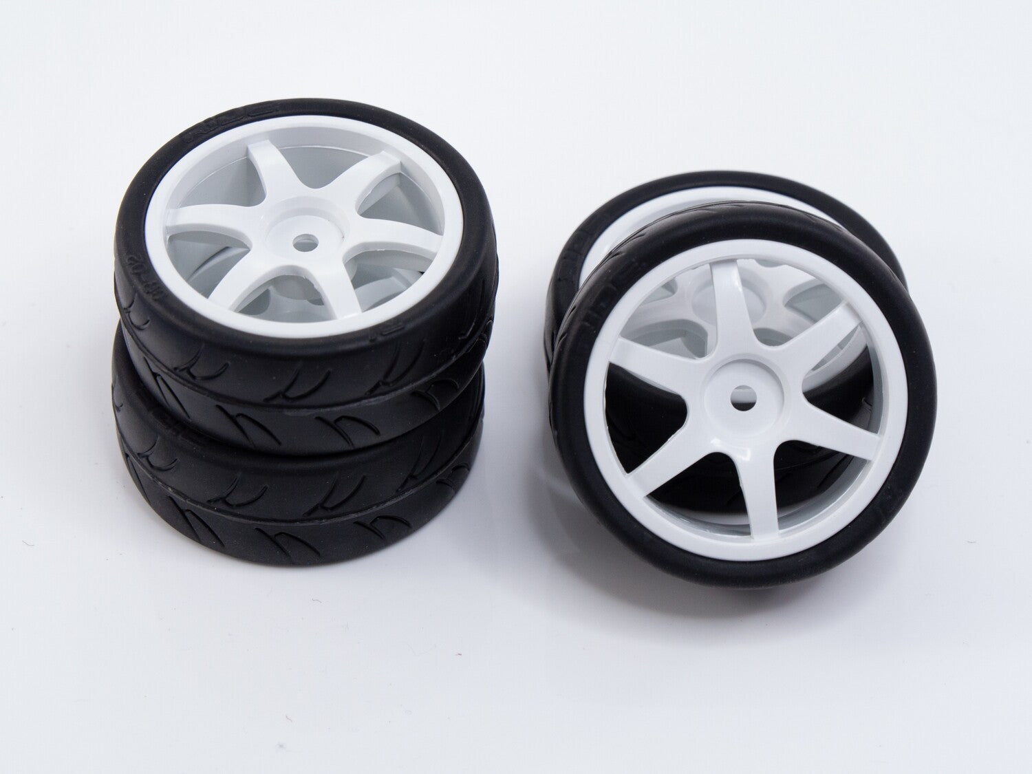 GRC124 GRC124 USGT (Non-Belted) Pre-Glued Tires on 6 Spoke Wheel, White (4)