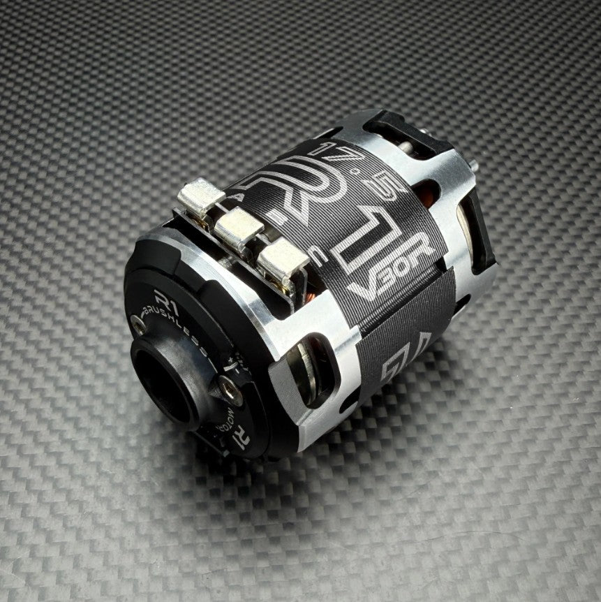 R1W020186 020186 V30R Brushless Motor, 17.5T
