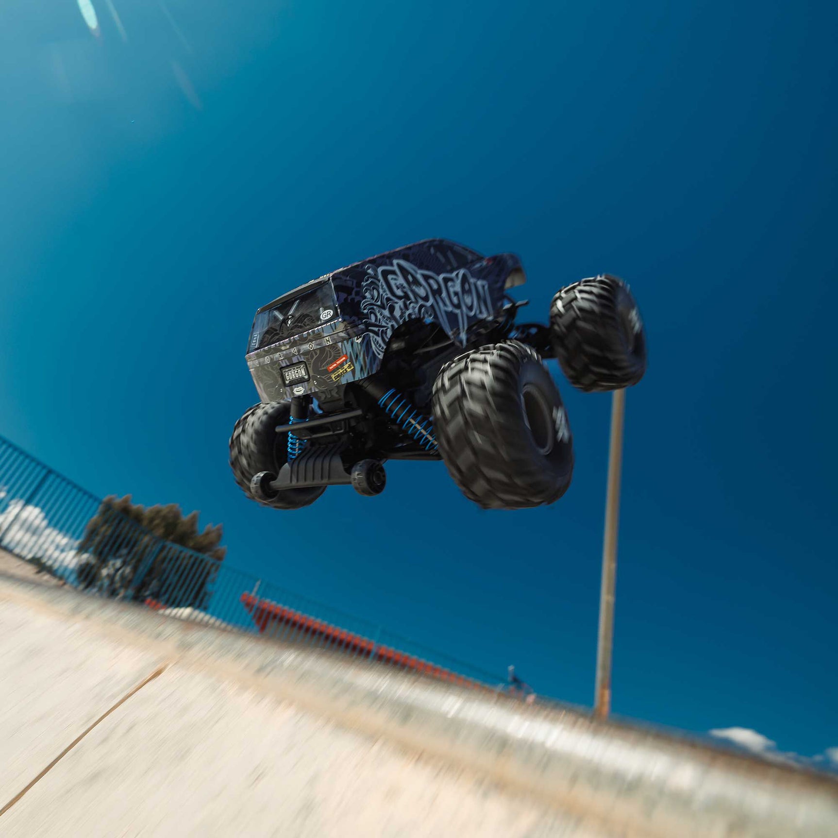 GORGON 223S Brushless 1/10 2WD Monster Truck RTR, Blue/Black