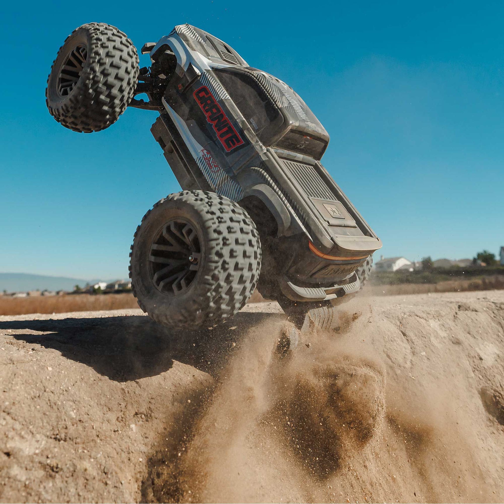 Granite 4X4 BLX Brushless 1/10 Monster Truck RTR, Gunmetal