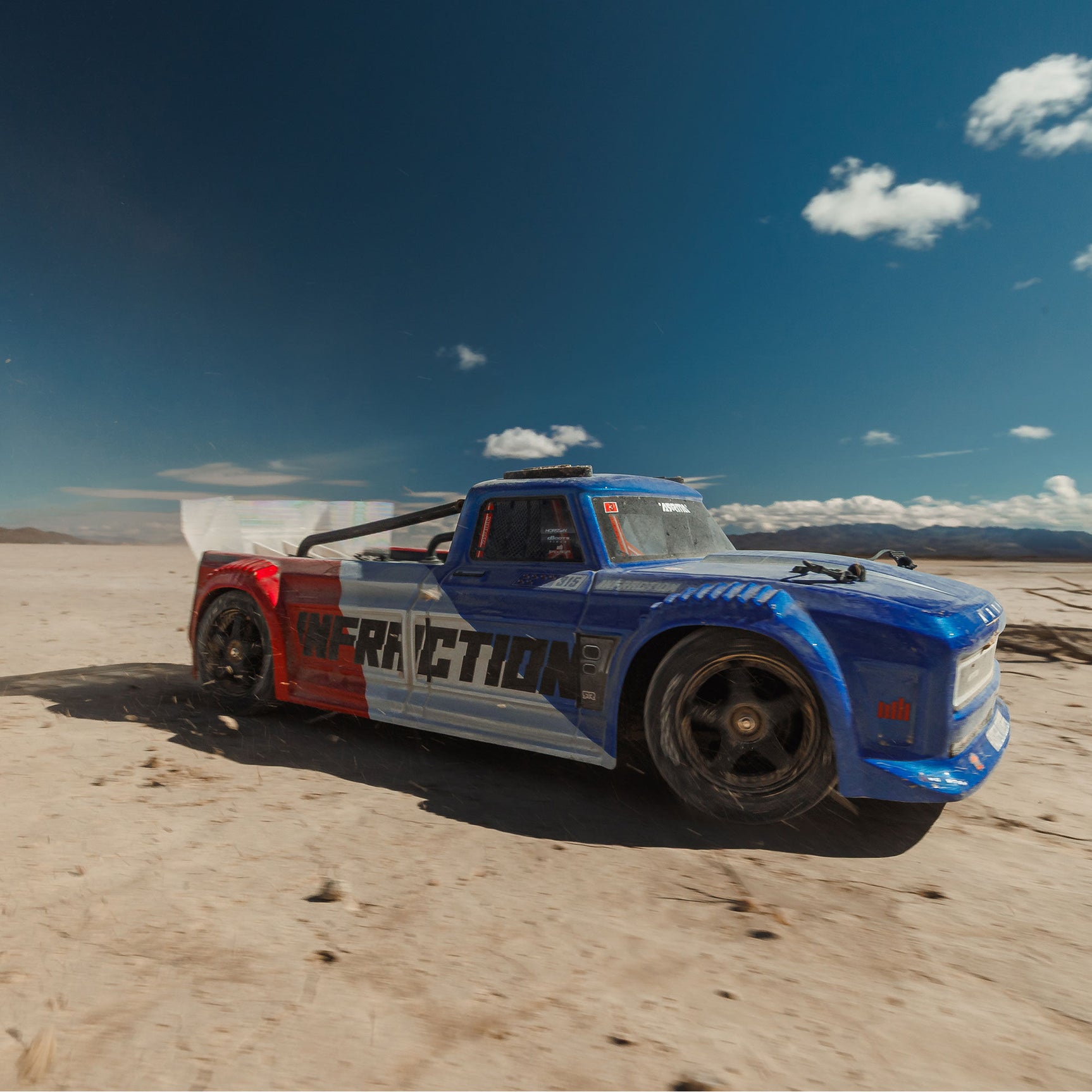 Infraction 223S DSC 1/8 4X4 Street Bash Truck RTR, Blue/Red