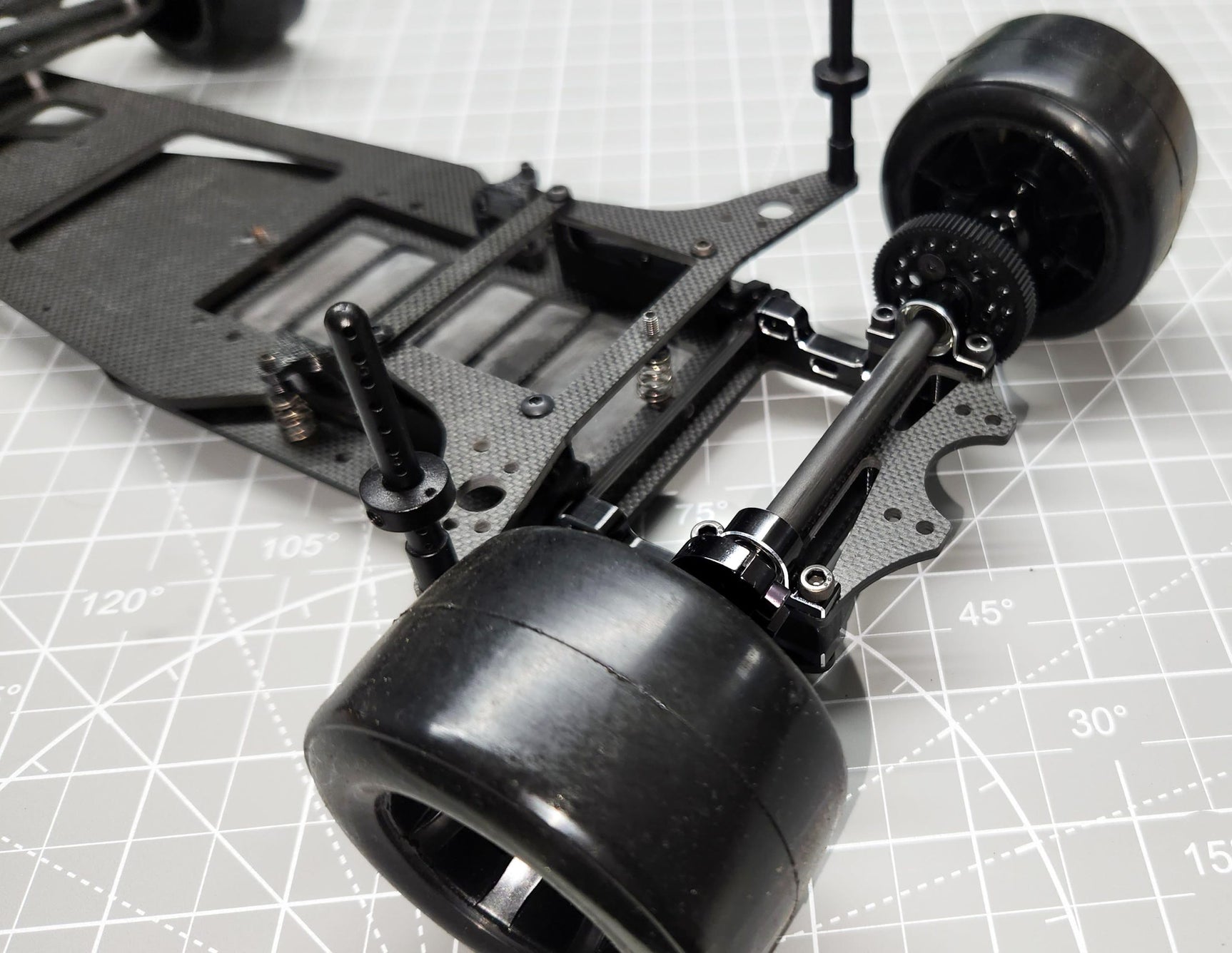 M-200R World GT-R 1/10 Pan Car Kit