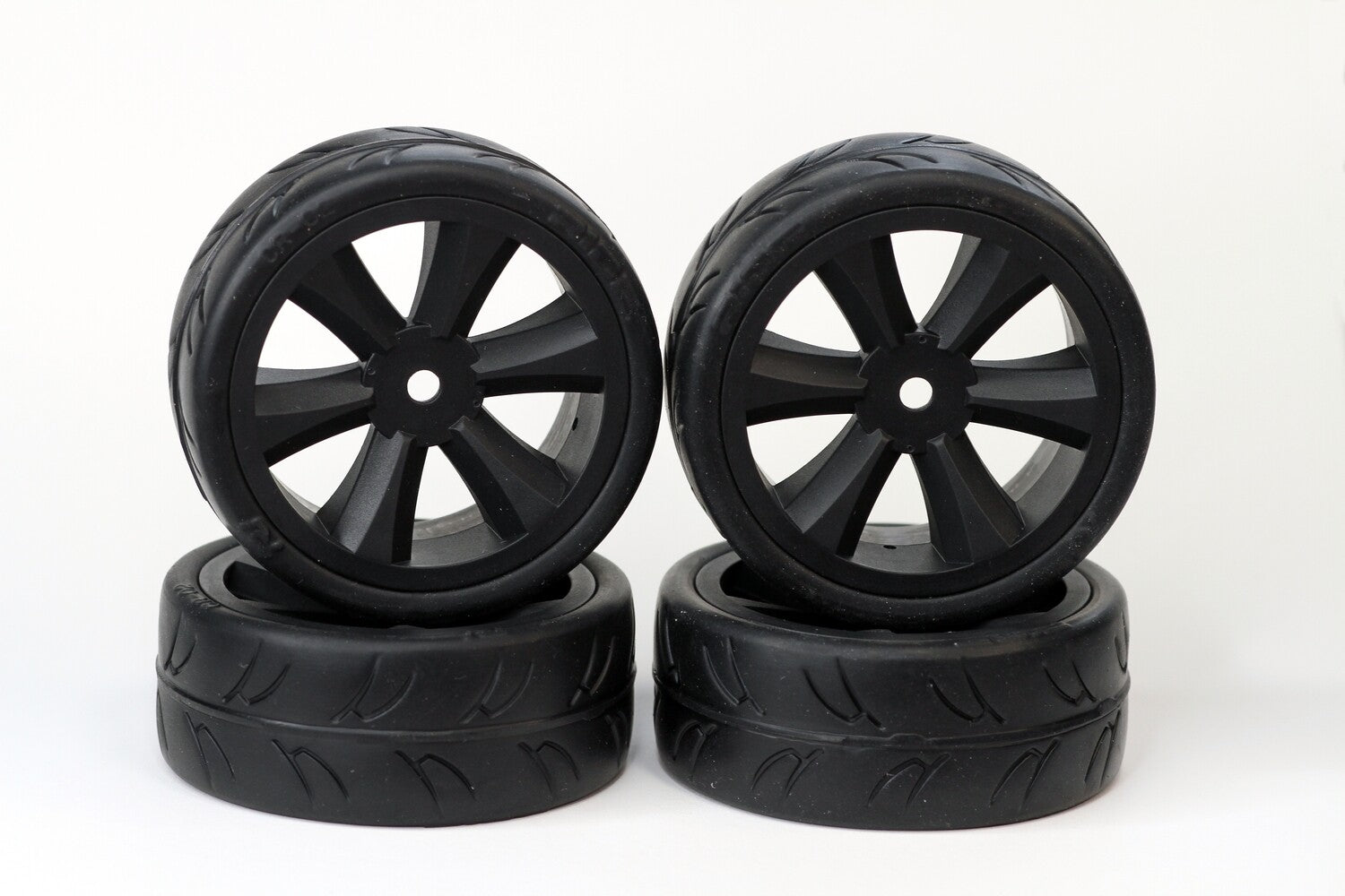 GRC124GTB GRC124GTB USGT (Non-Belted) Pre-Glued Tires on Black Edge Wheels (4)
