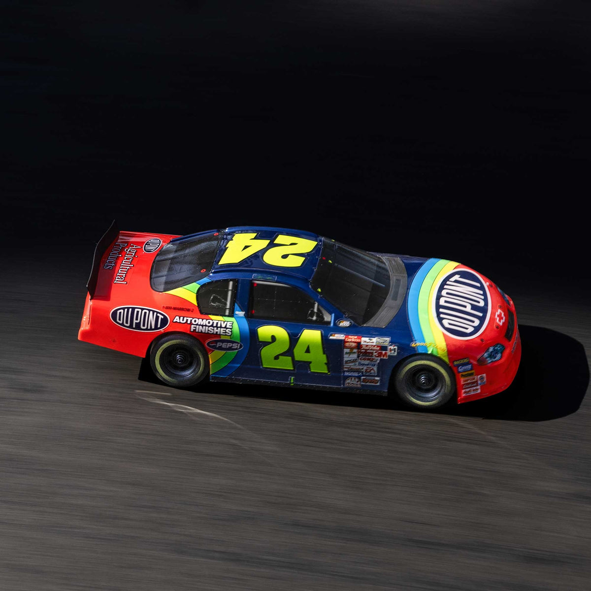 NASCAR Chevrolet Monte Carlo AWD 1/12 Stock Car RTR Combo, Jeff Gordon #24 DuPont
