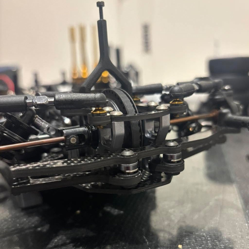 Mi10 Carbon Fiber Rear Inboard Toe Option Set